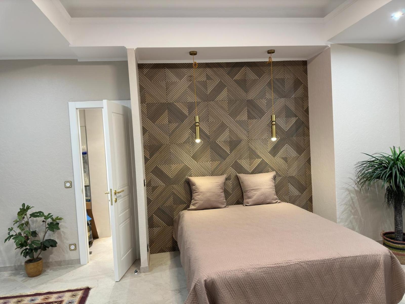 Extraordinaire Grand Studio Au Centre 6 Minutes A Pied De La Plage Et L'Hotel Negresco Nice Bagian luar foto
